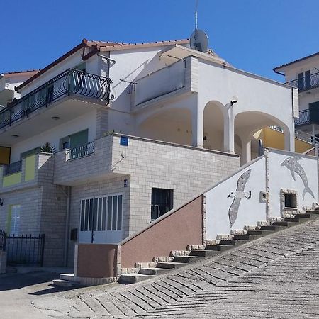 Apartment Karmen Trogir Eksteriør bilde
