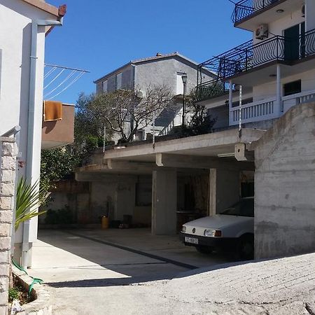 Apartment Karmen Trogir Eksteriør bilde