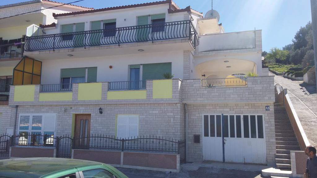 Apartment Karmen Trogir Eksteriør bilde