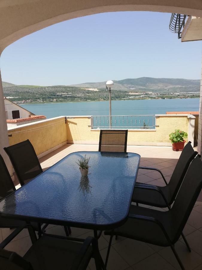 Apartment Karmen Trogir Eksteriør bilde